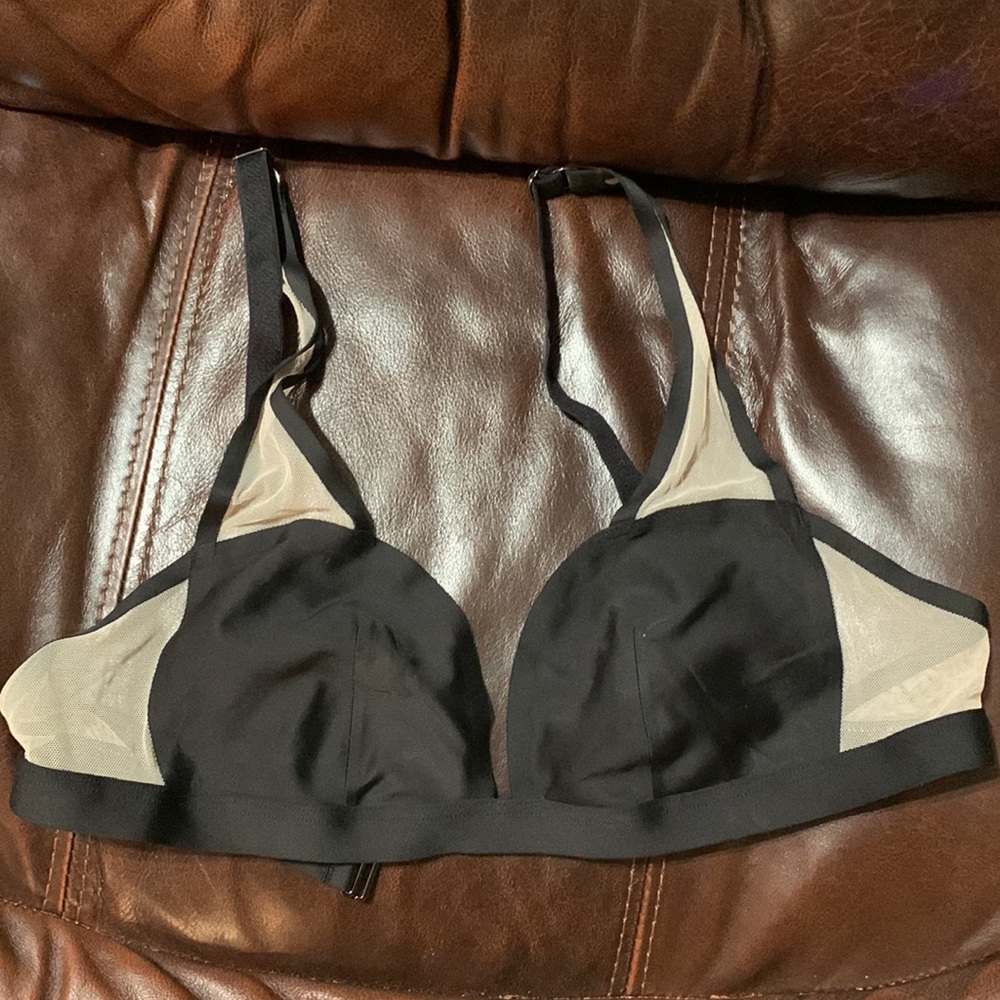 VS bralette